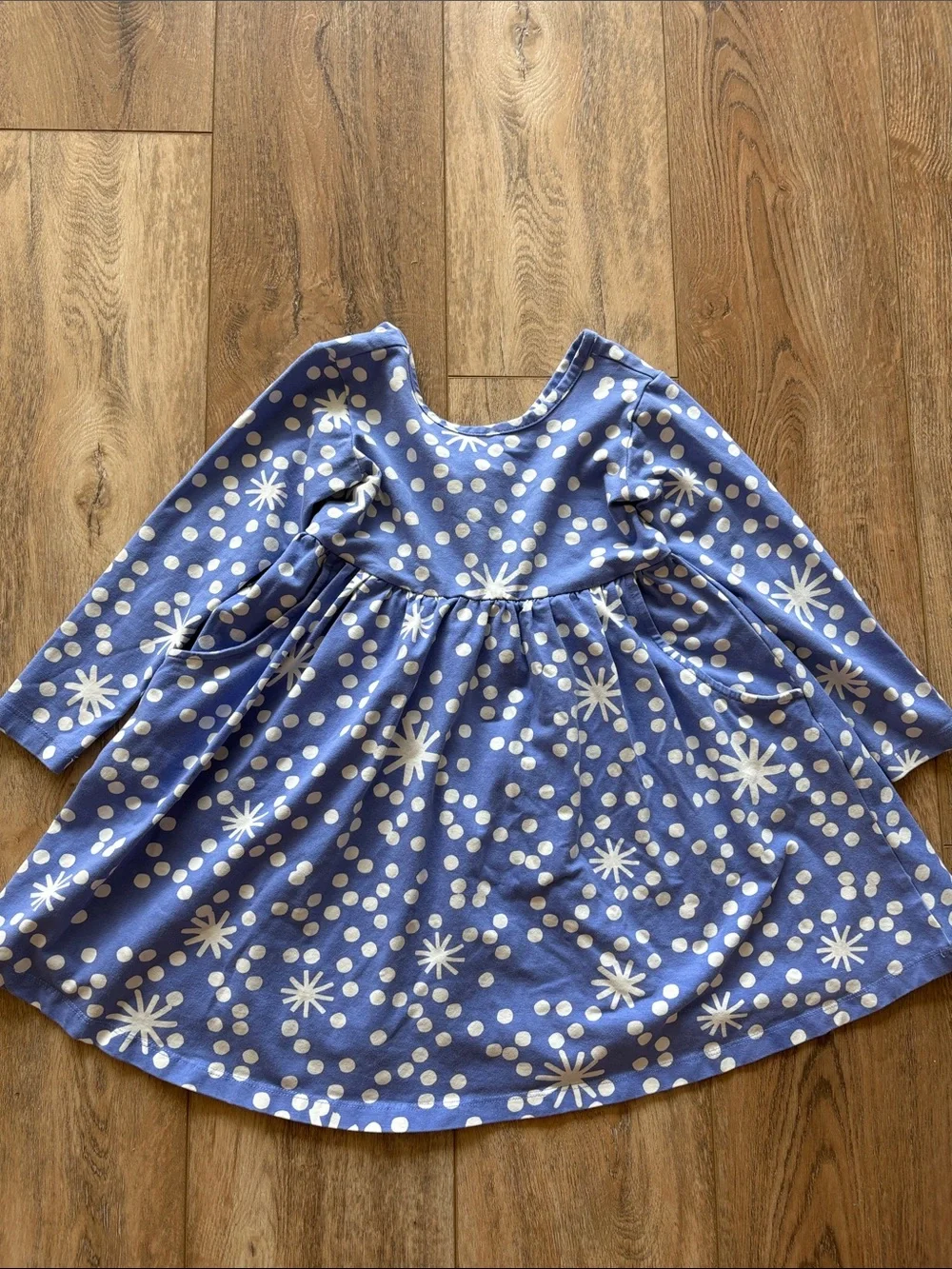 Hanna Andersson Long Sleeve Skater Dress  abstract stars print size 5